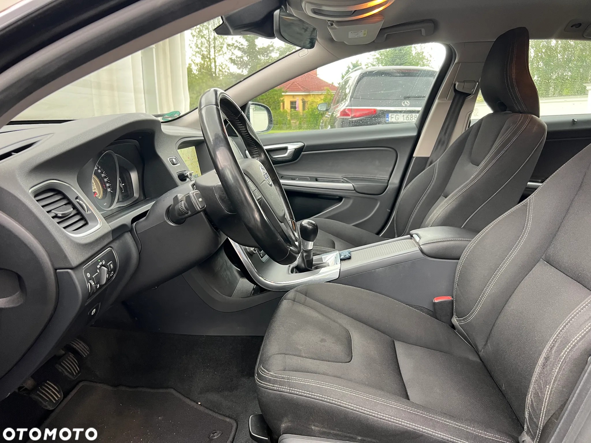 Volvo V60 D4 Edition - 14