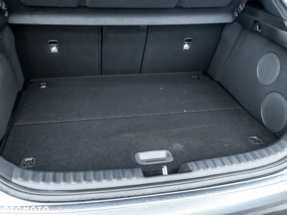 Kia XCeed 1.5 T-GDI Business Line DCT - 18