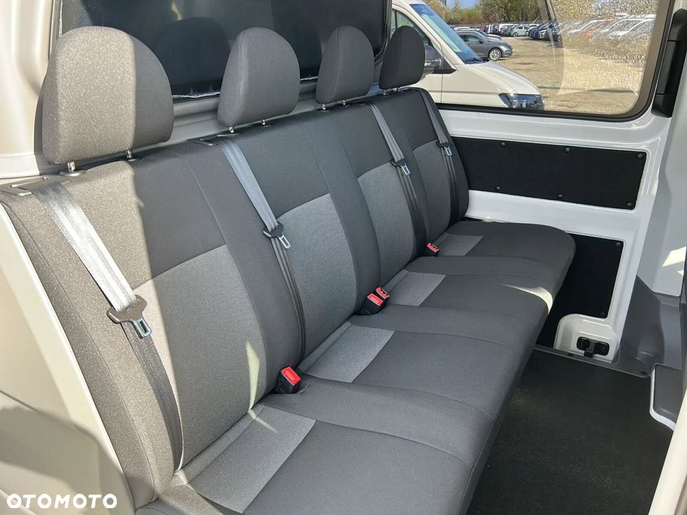 Volkswagen Crafter 35 Brygadówka/Furgon L4H3, 2.0BiTDI 177KM, 4490mm, Wysoki dach, r.o. 4490 - 21