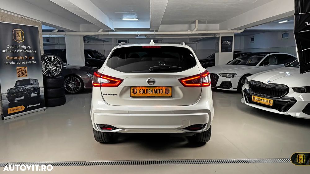 Nissan Qashqai 1.7 dCi Xtronic ALL-MODE 4x4i TEKNA - 24