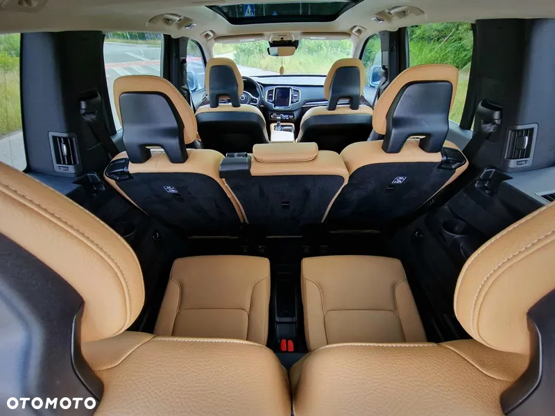 Volvo XC 90 T6 AWD Momentum 7os - 23