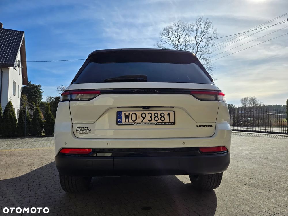 Jeep Grand Cherokee - 9