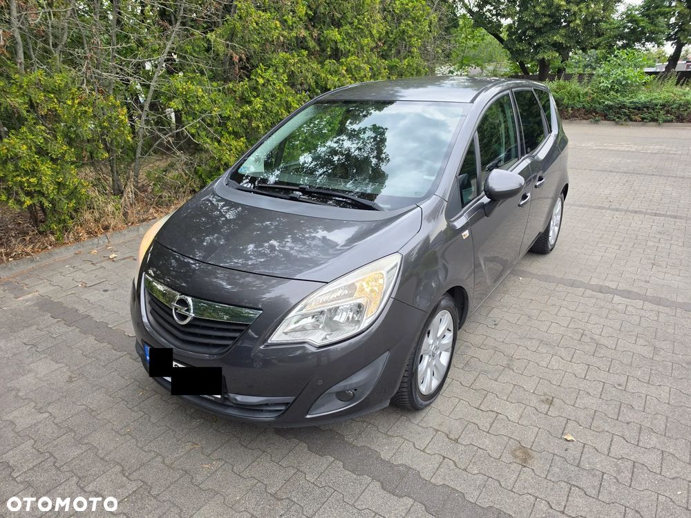 Opel Meriva 1.7 CDTI Cosmo - 1