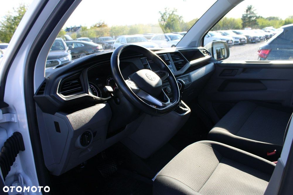 Volkswagen Transporter - 24