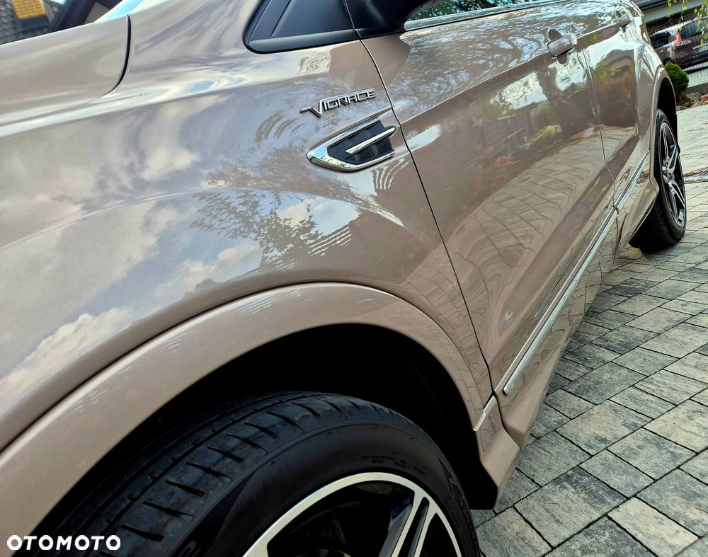 Ford Kuga 2.0 TDCi 4x4 Vignale - 12