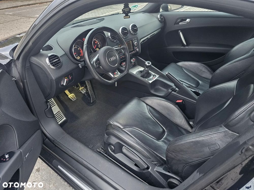 Audi TT Coupé - 17