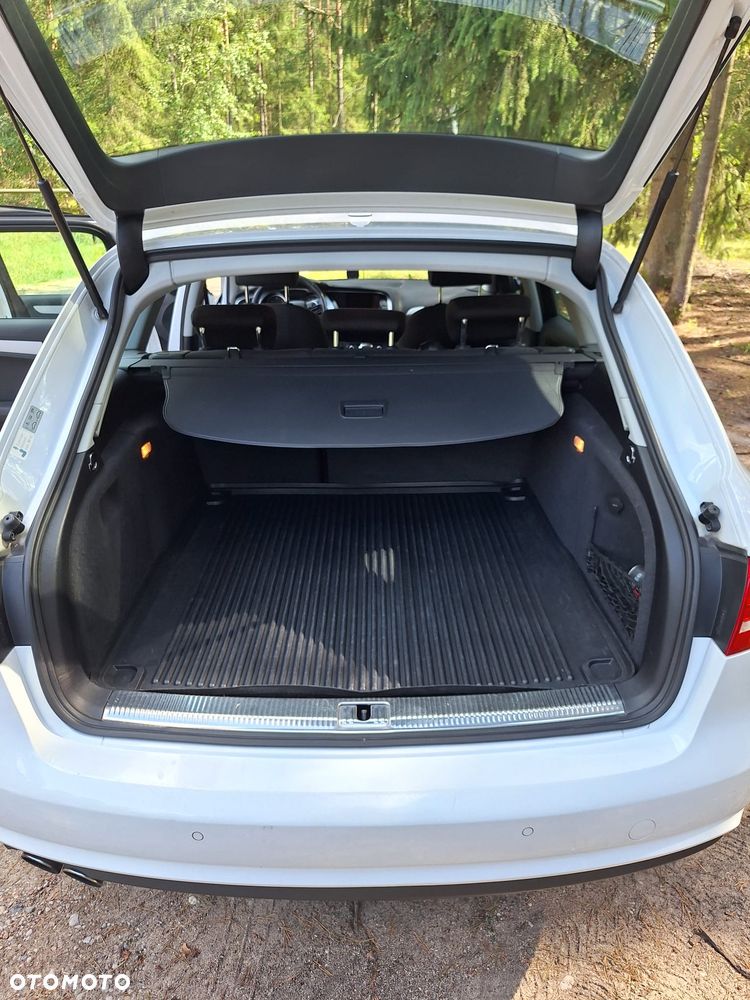 Audi A4 Avant 2.0 TDI S tronic - 18