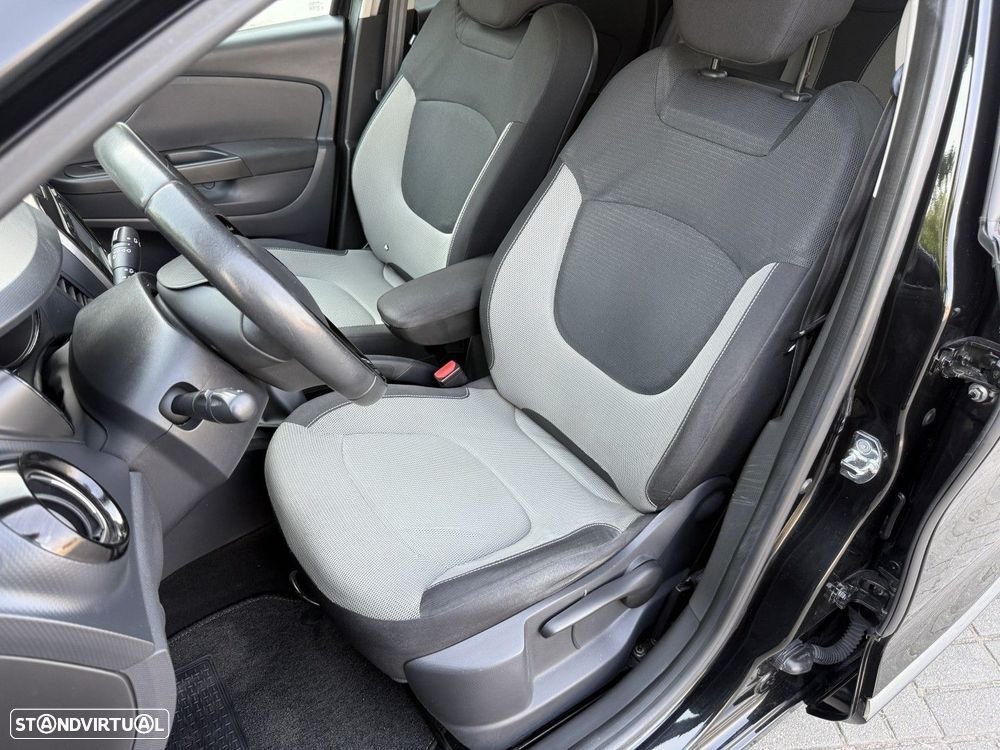 Renault Captur 1.5 dCi Exclusive - 20