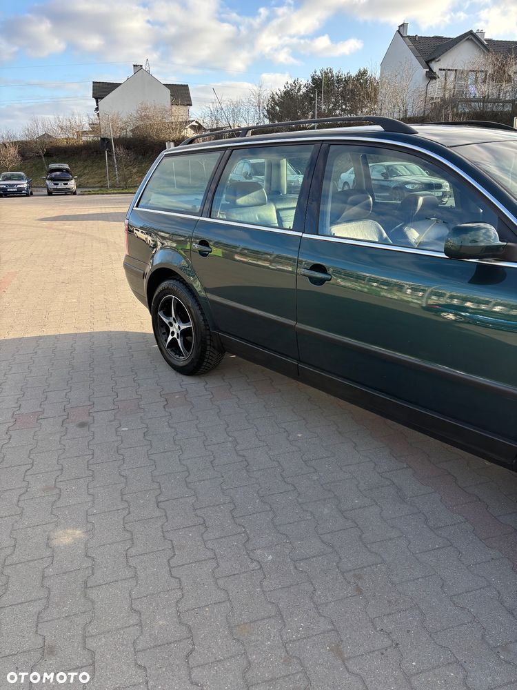 Volkswagen Passat 1.8T Comfortline Tiptr - 4