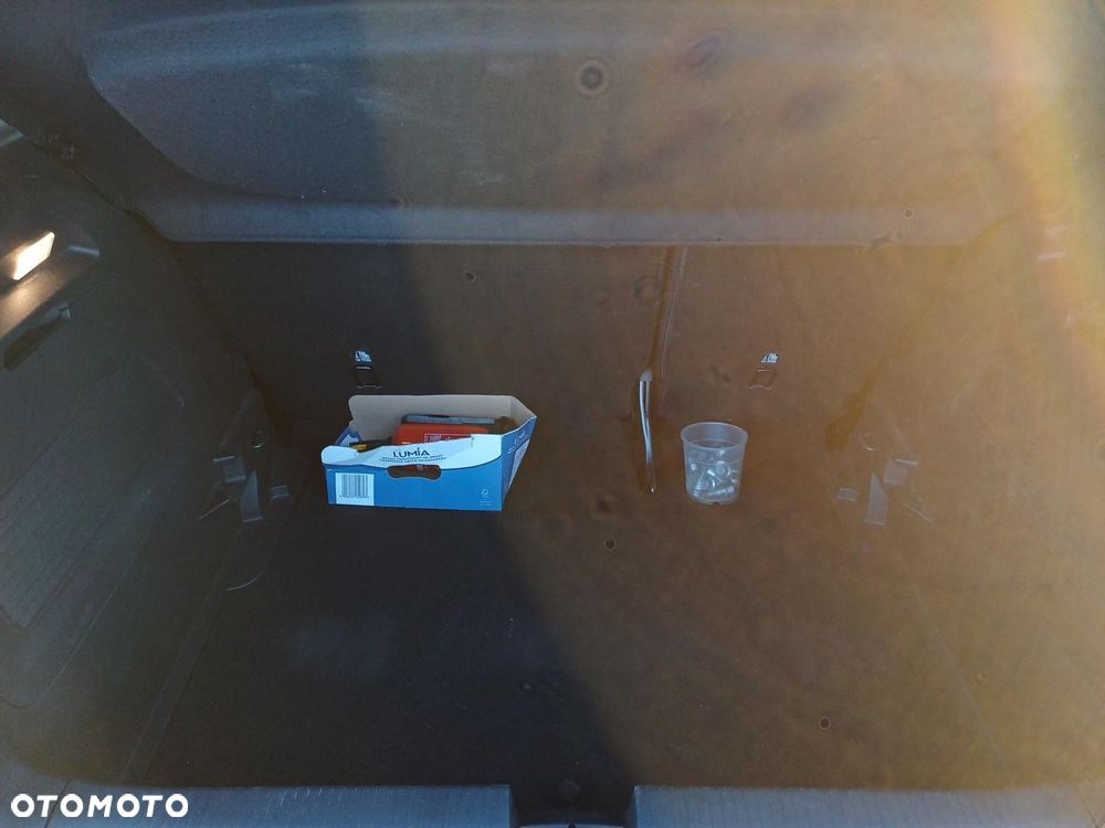 Opel Crossland X 1.2 T Enjoy S&S - 11