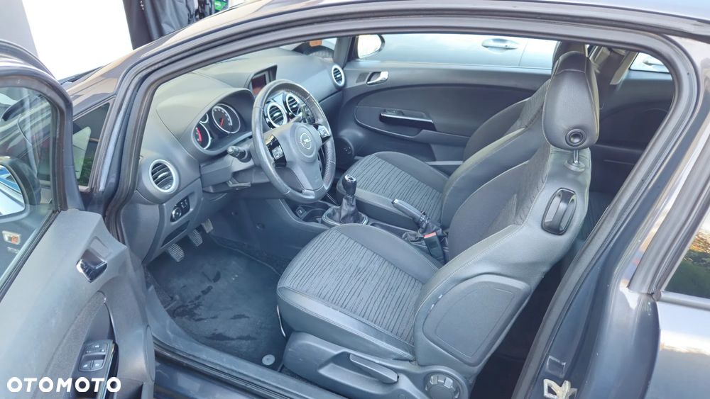 Opel Corsa - 9