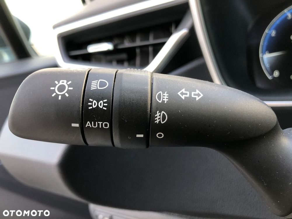 Toyota Corolla 1.5 Style - 28