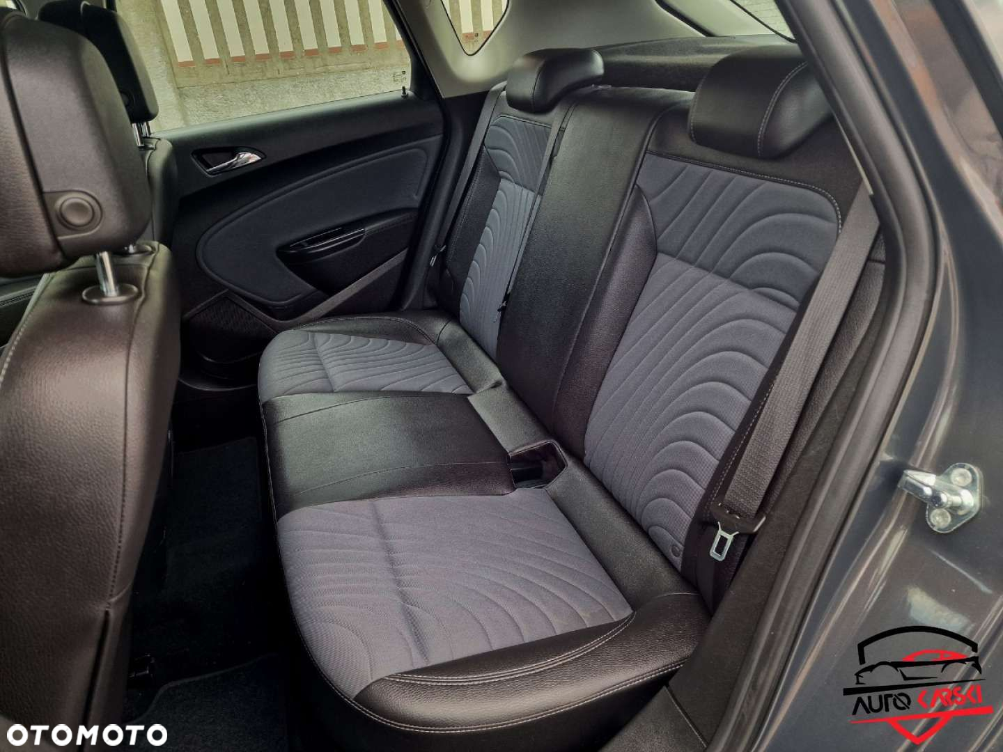 Opel Astra - 28
