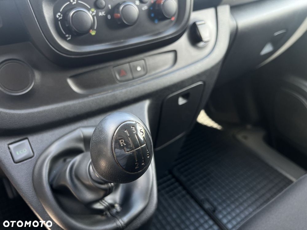 Renault trafic - 15