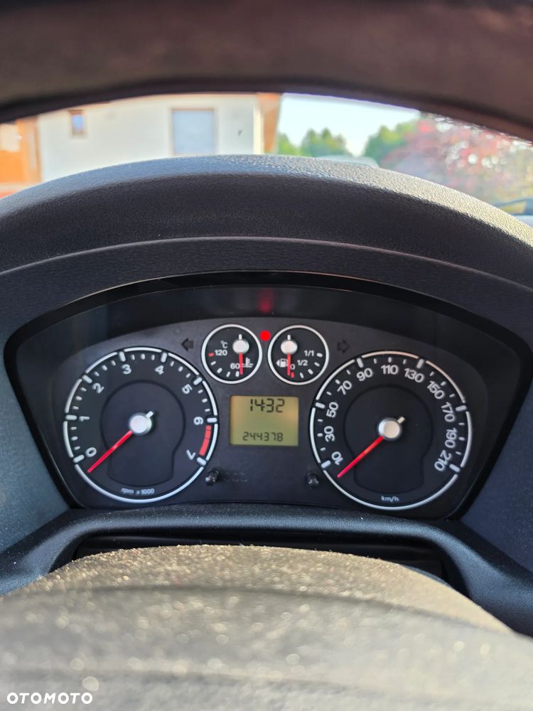 Ford Fusion 1.4 Trend - 13