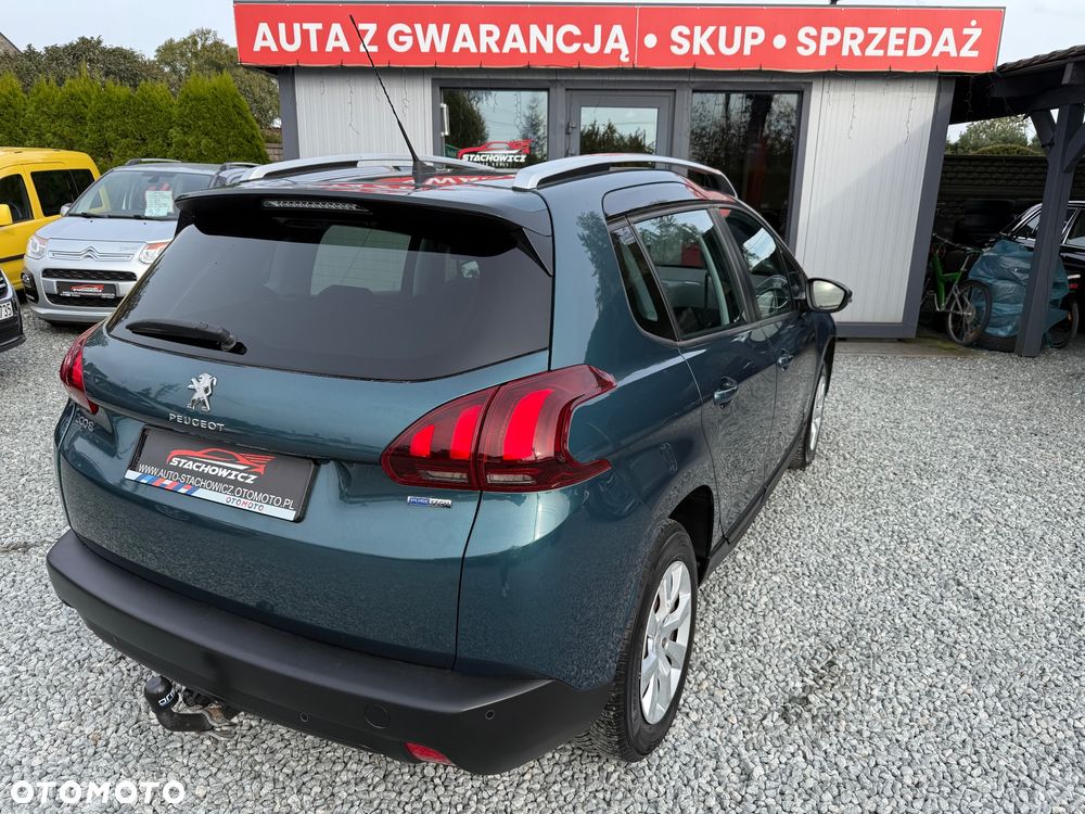 Peugeot 2008 1.2 Pure Tech Active - 17