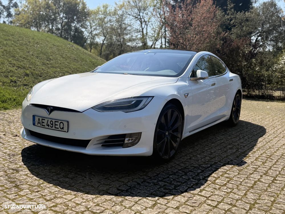 Tesla Model S 100D - 1