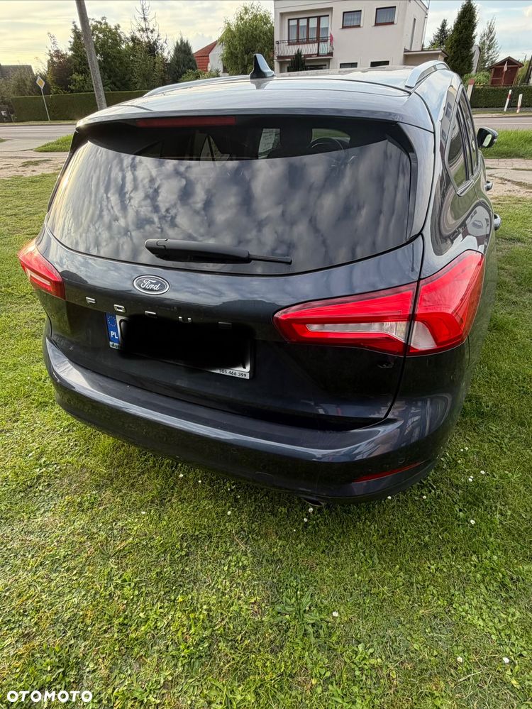 Ford Focus 1.0 EcoBoost Titanium - 2