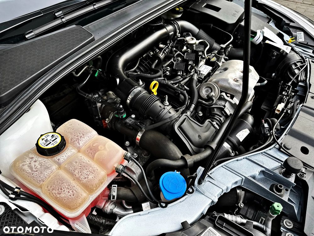 Ford Focus 1.0 EcoBoost Start-Stopp-System TITANIUM STYLE - 33
