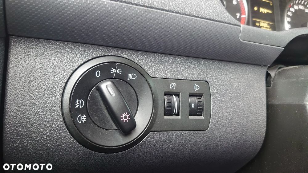 Volkswagen Caddy 1.2 (7-Si.) Edition 30 - 21