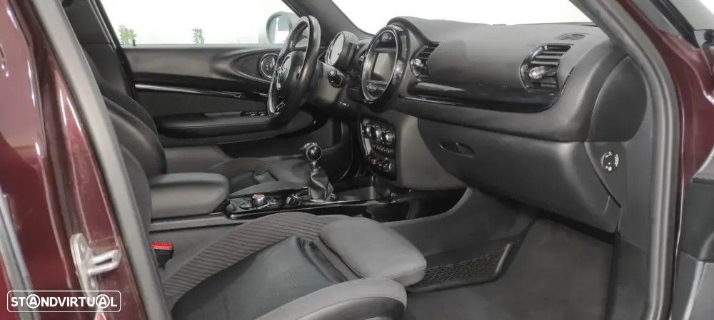 MINI Clubman Cooper D - 24