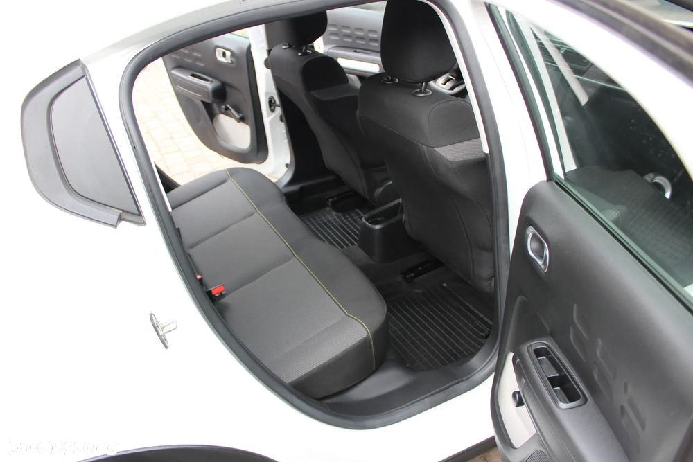 Citroën C3 1.2 PureTech Plus - 21