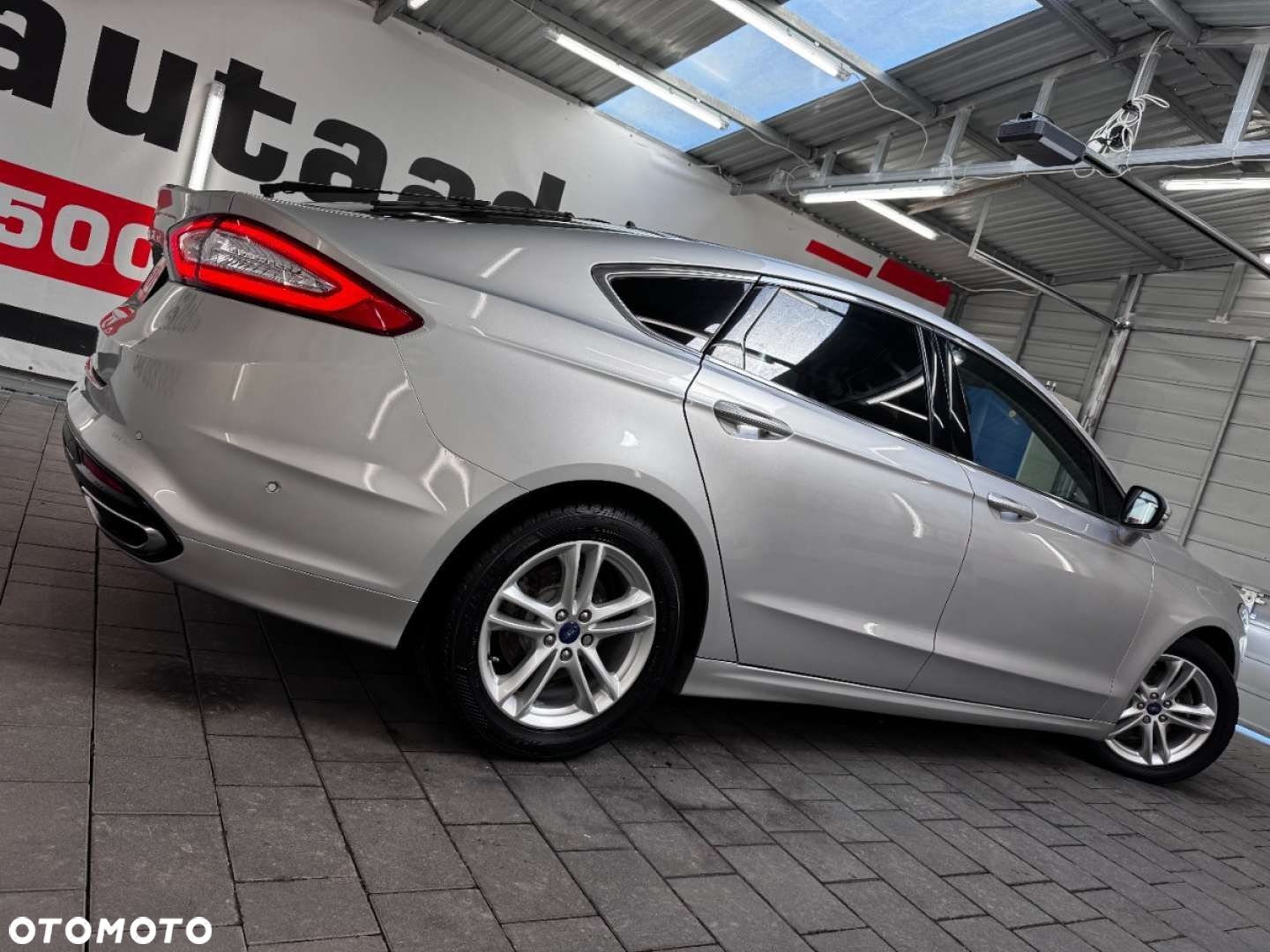 Ford Mondeo - 14