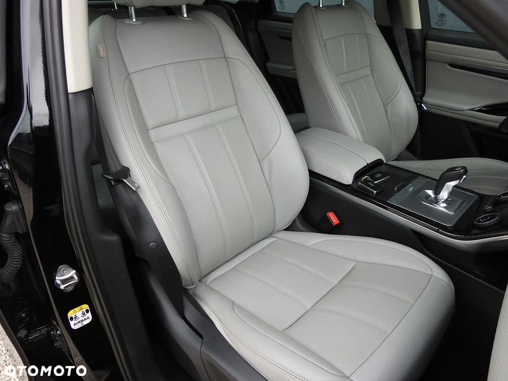 Land Rover Range Rover Evoque 2.0 D150 mHEV S - 11