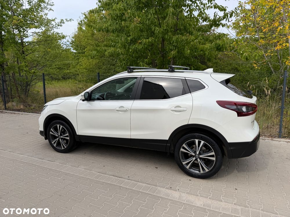 Nissan Qashqai 1.3 DIG-T N-Connecta EU6d - 4