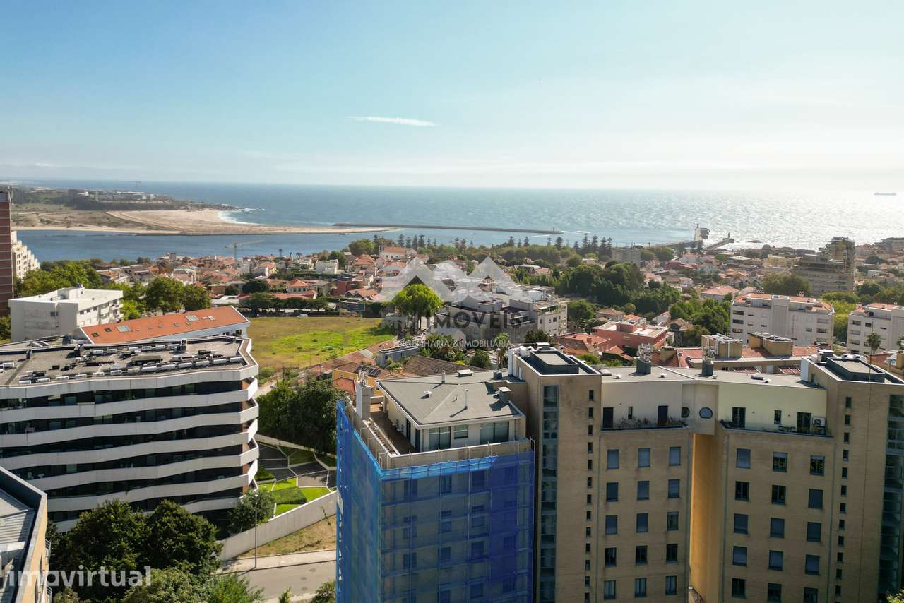 Apartamento T3+1 nos Pinhais da Foz | 213 m² | Varanda | 2 Lugares de - Grande imagem: 2/38