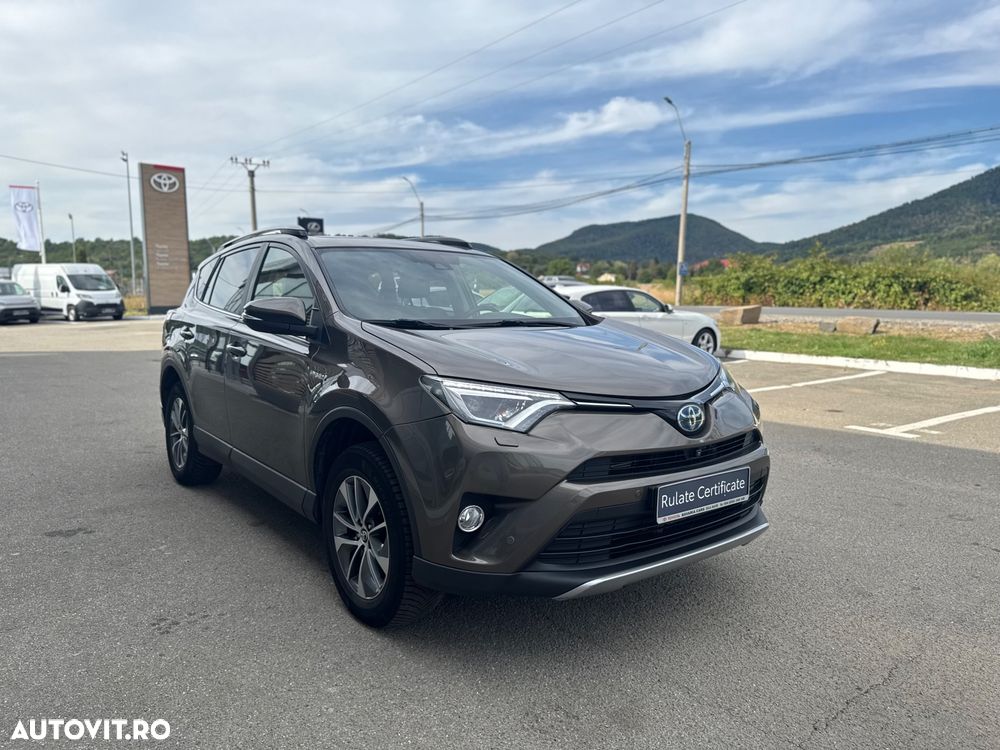 Toyota RAV4 - 2