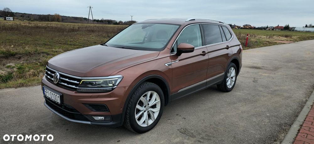 Volkswagen Tiguan - 1