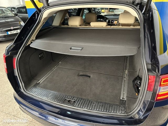 Jaguar XF Sportbrake 3.0 D V6 Premium Luxury - 26