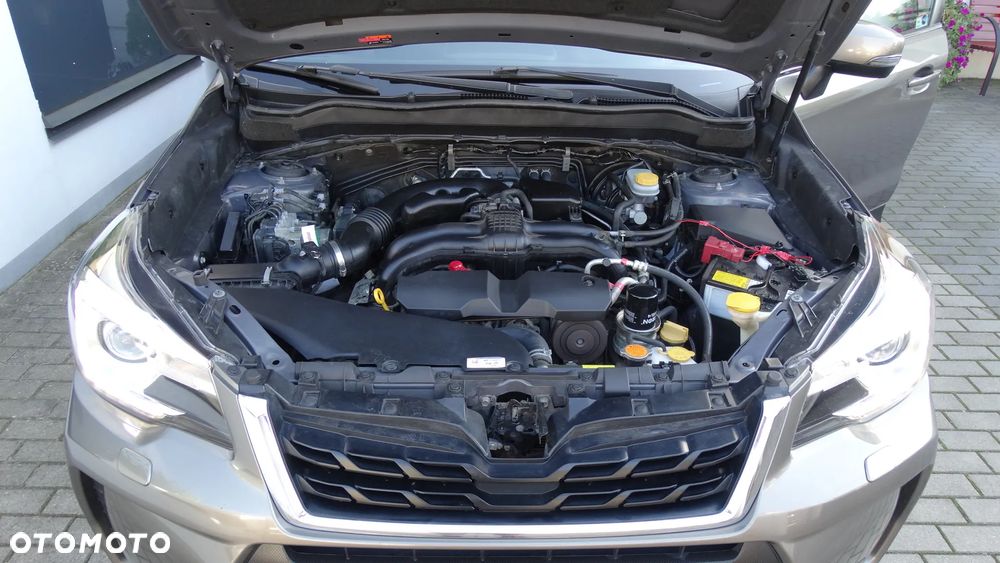 Subaru Forester 2.0 i Exclusive Lineartronic - 39