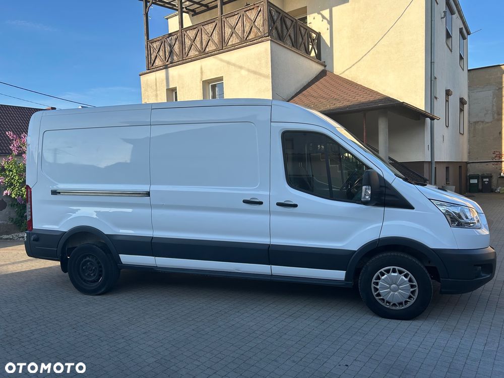 Ford Transit 350L Trend FWD - 4