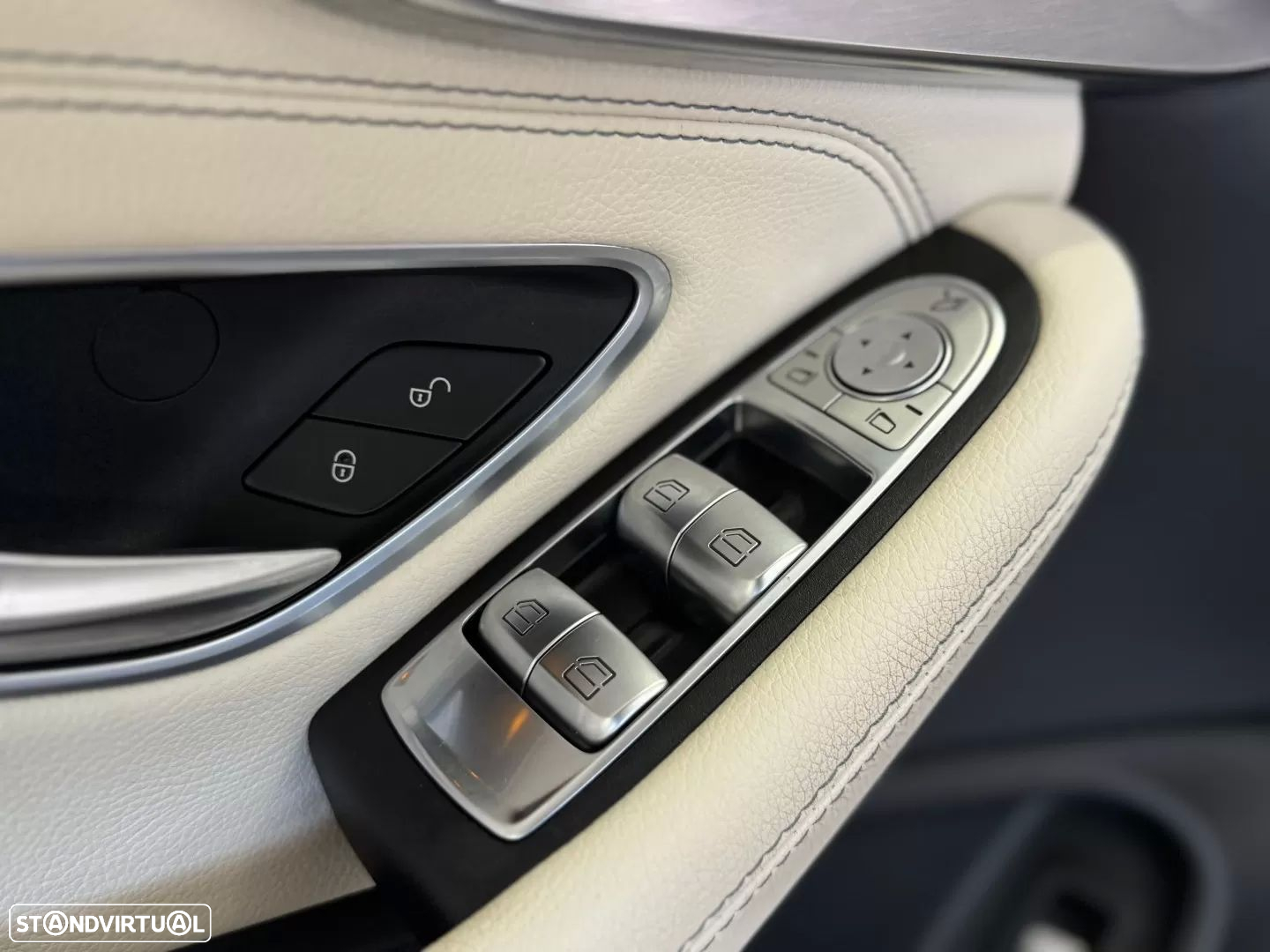 Mercedes-Benz C 220 d AMG Line - 48
