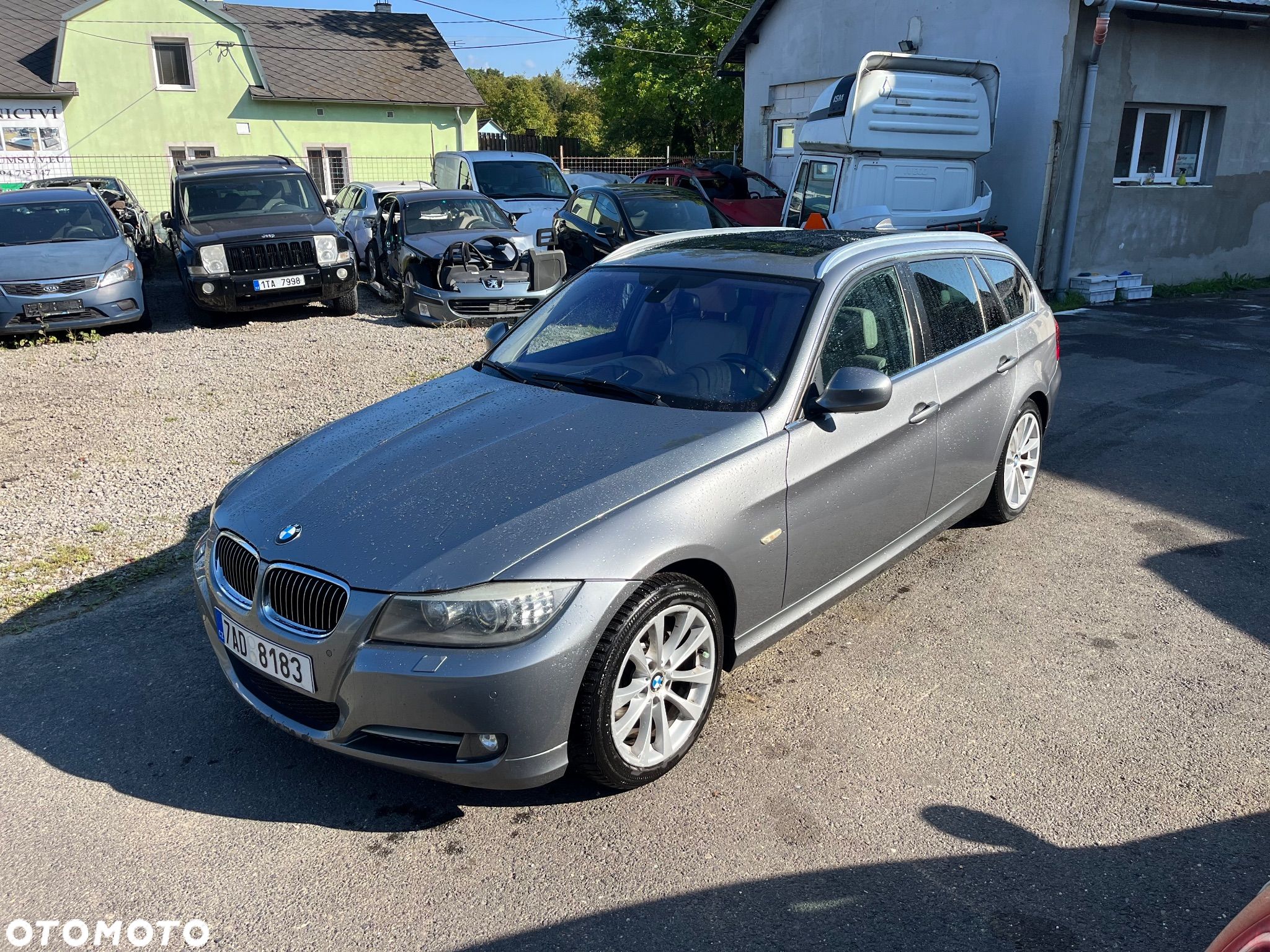 BMW Seria 3 325d DPF Touring Edition Exclusive - 1