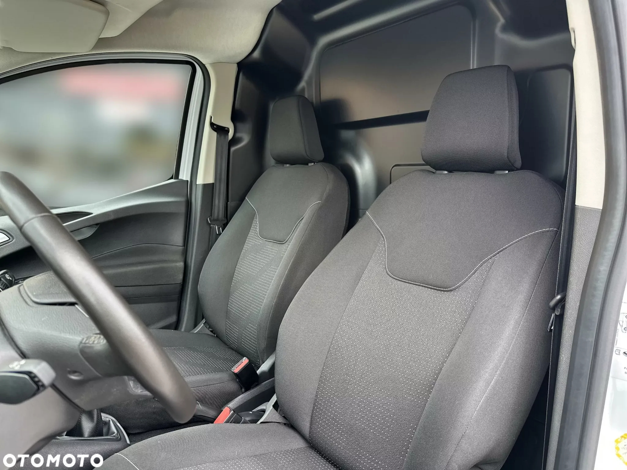 Ford Transit Courier 1.5 TDCi Trend - 10
