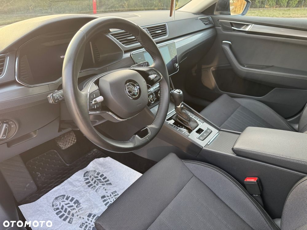 Skoda Superb 2.0 TSI Ambition DSG - 18