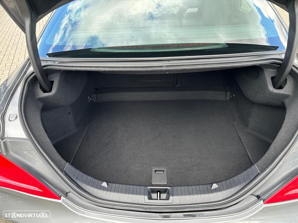 Mercedes-Benz CLA 220 CDI AMG Line Aut. - 17