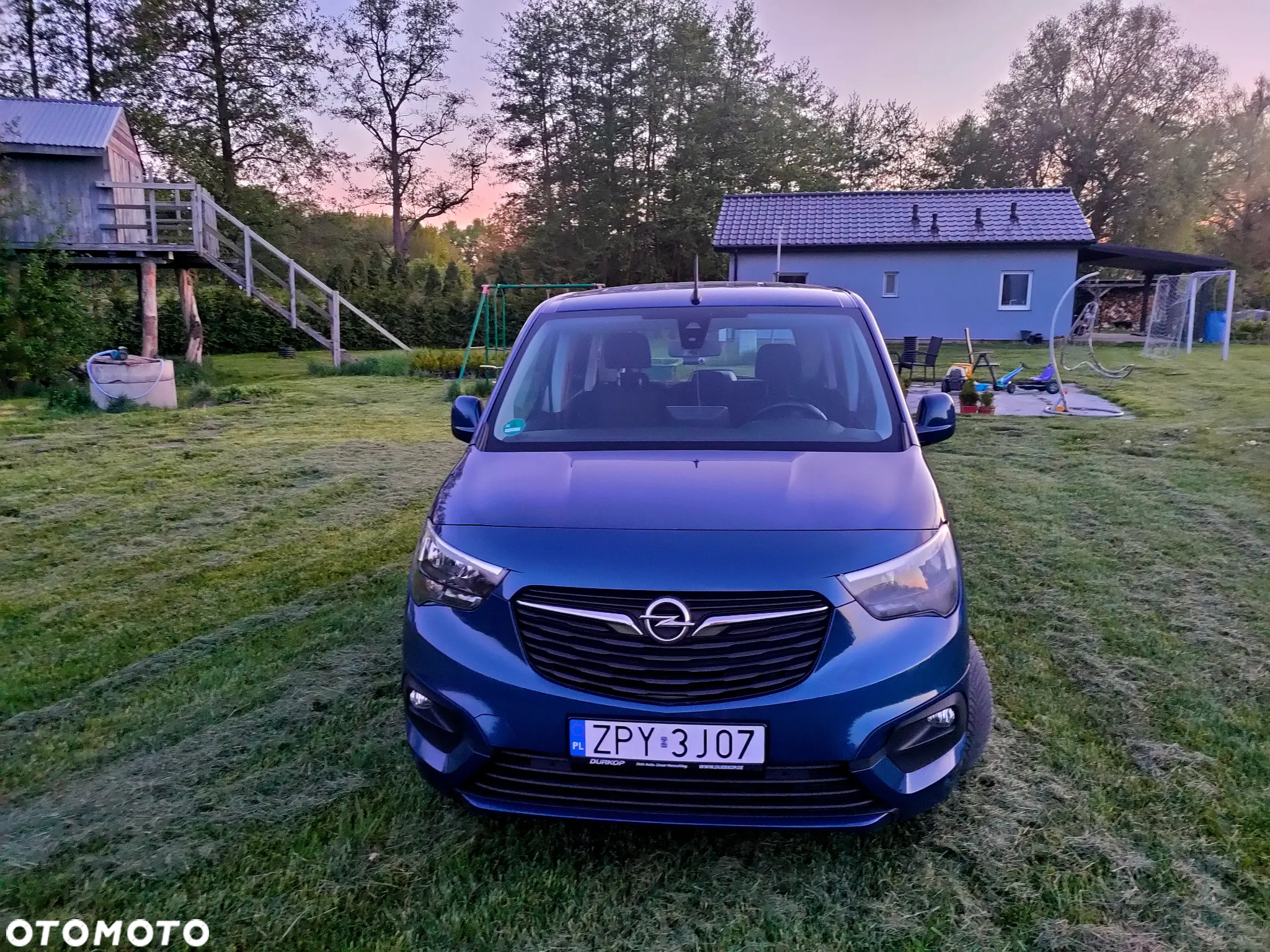 Opel Combo Life 1.2 Turbo Start/Stop - 2
