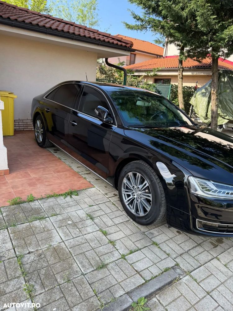 Audi A8 - 2