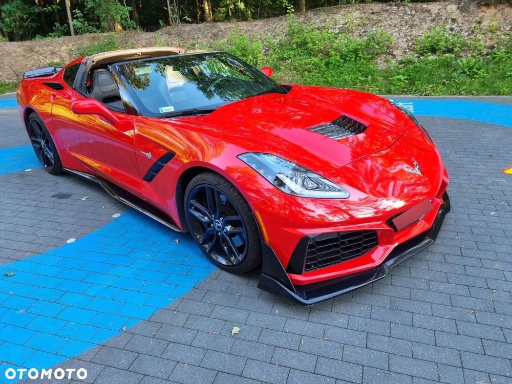 Chevrolet Corvette - 29