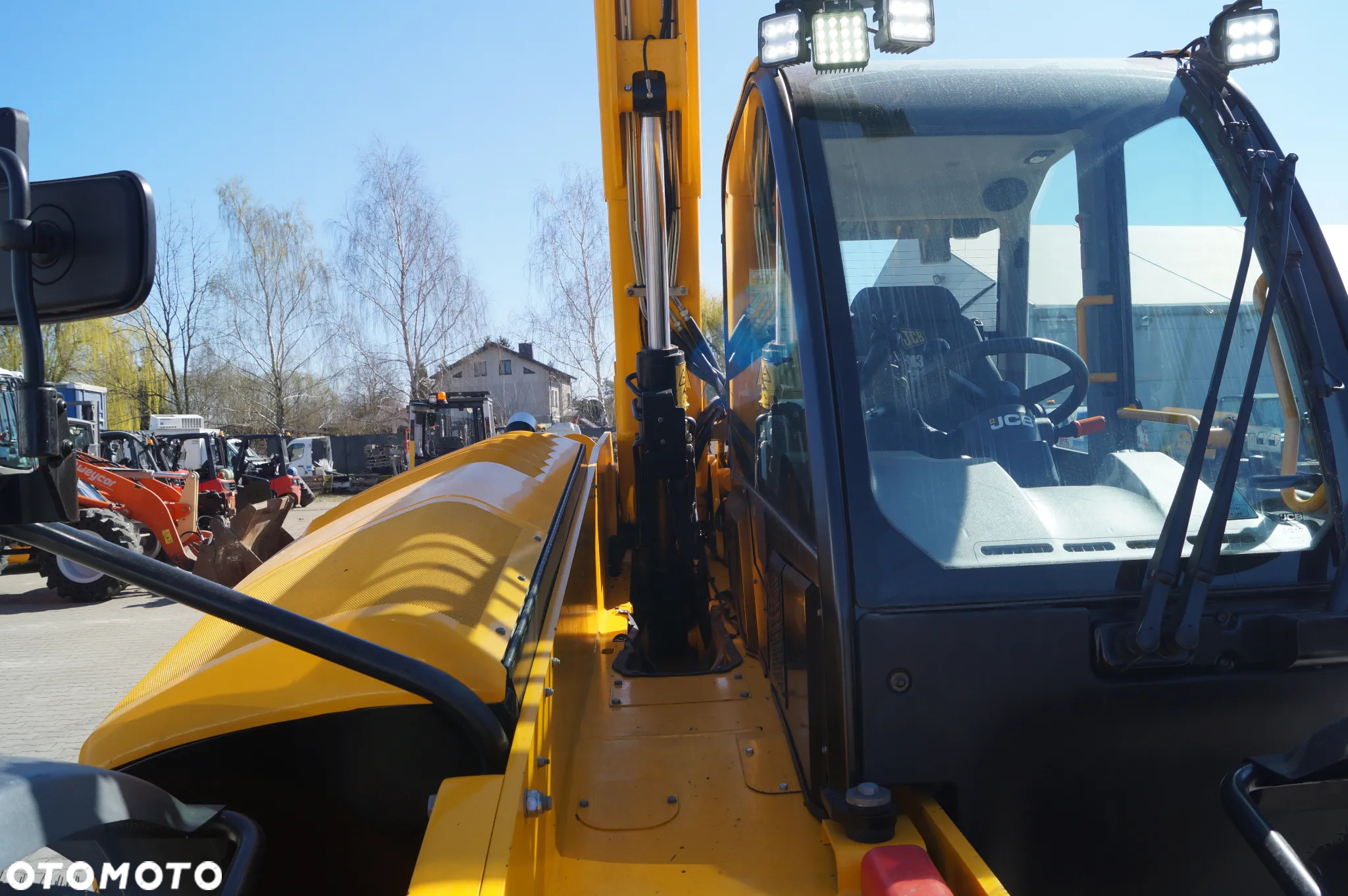JCB 542-70 AGRI PRO - 16