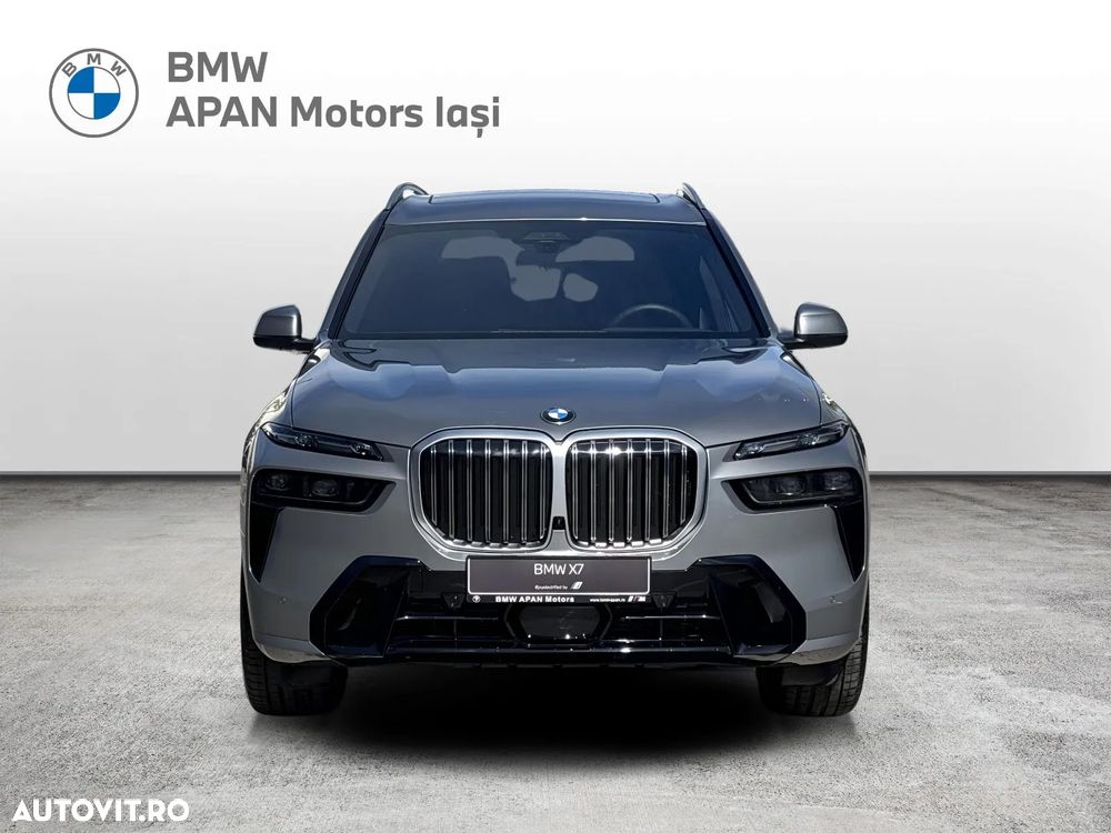 BMW X7 2025 — imagine 2