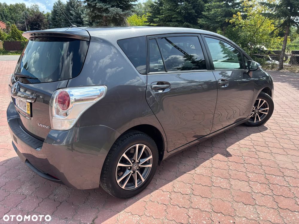 Toyota Verso 1.8 Multidrive Edition - 8