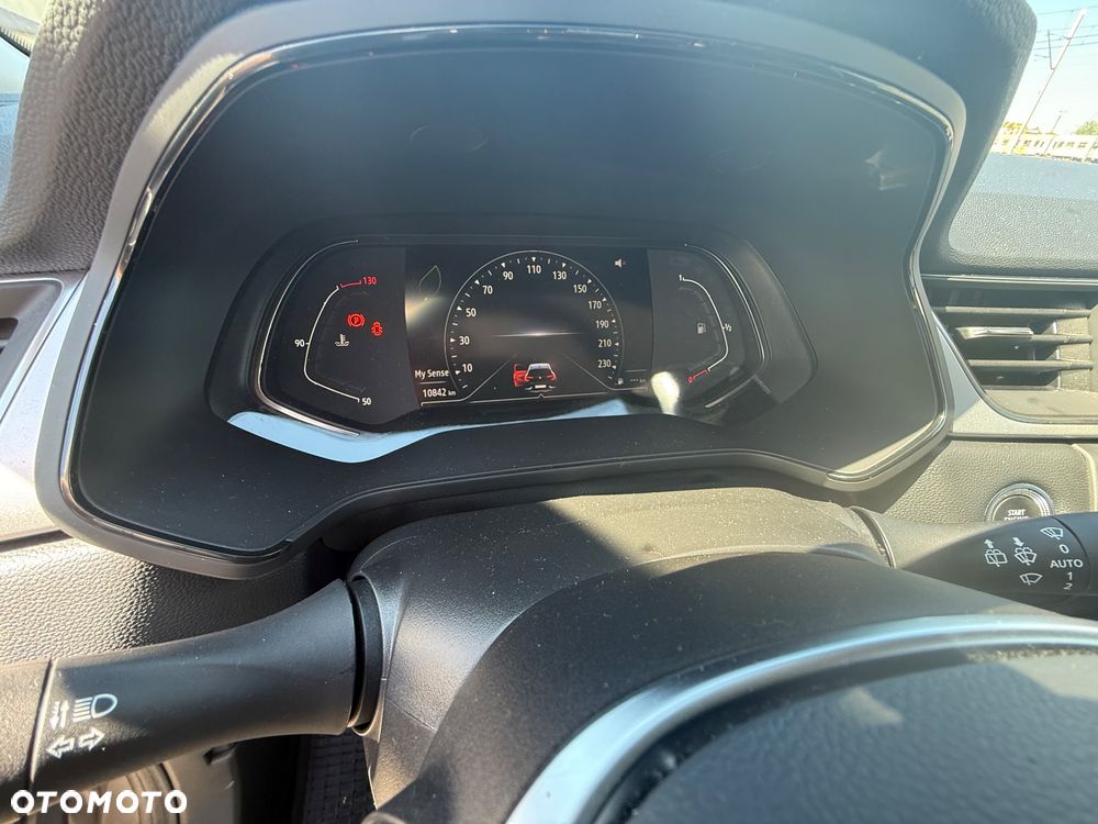 Renault Captur 1.3 TCe mHEV Techno EDC - 9