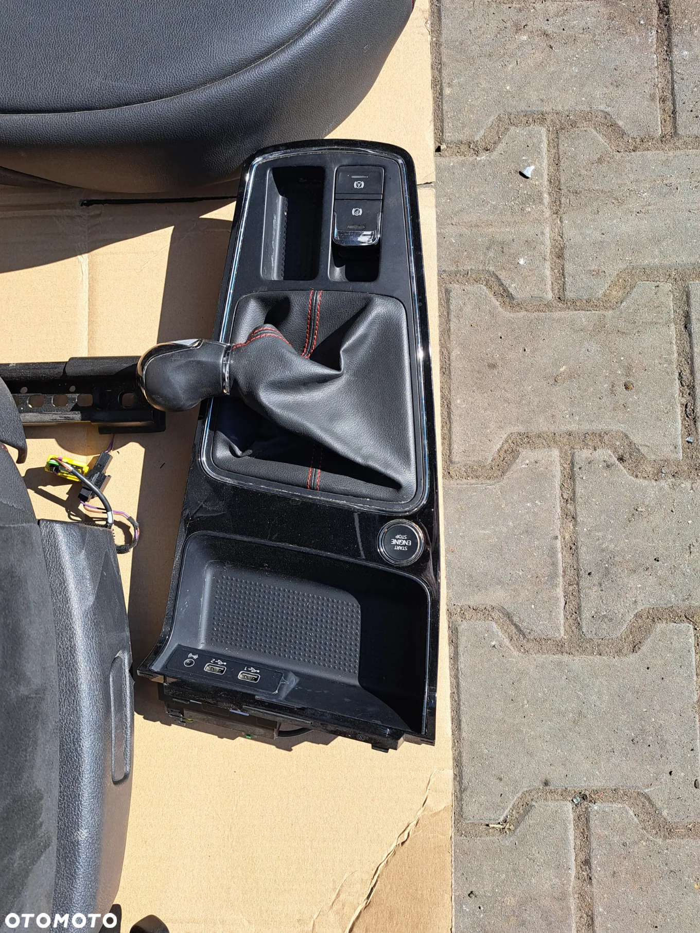 Seat Leon III lift kombi fotele fr komplet kanapa fotel kierowcy pasażera alcantara czerwona nitka - 6