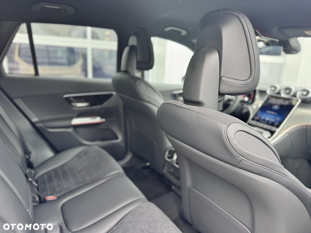 Mercedes-Benz GLC 200 d mHEV 4-Matic AMG Line - 19