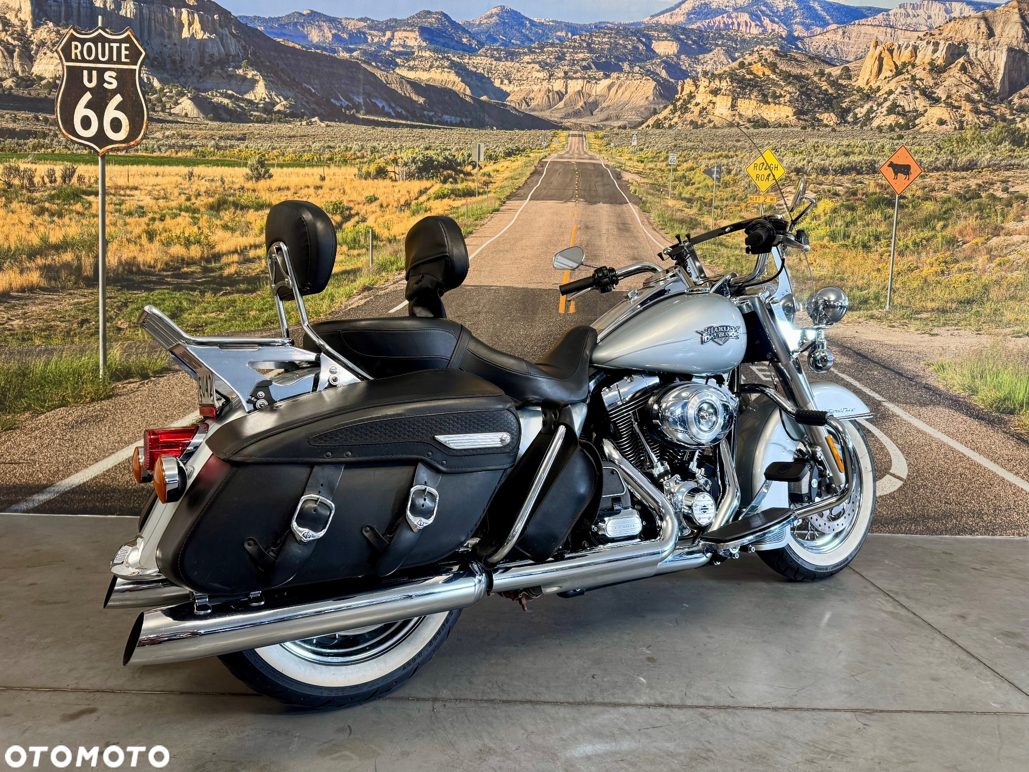 Harley-Davidson Touring Road King - 4